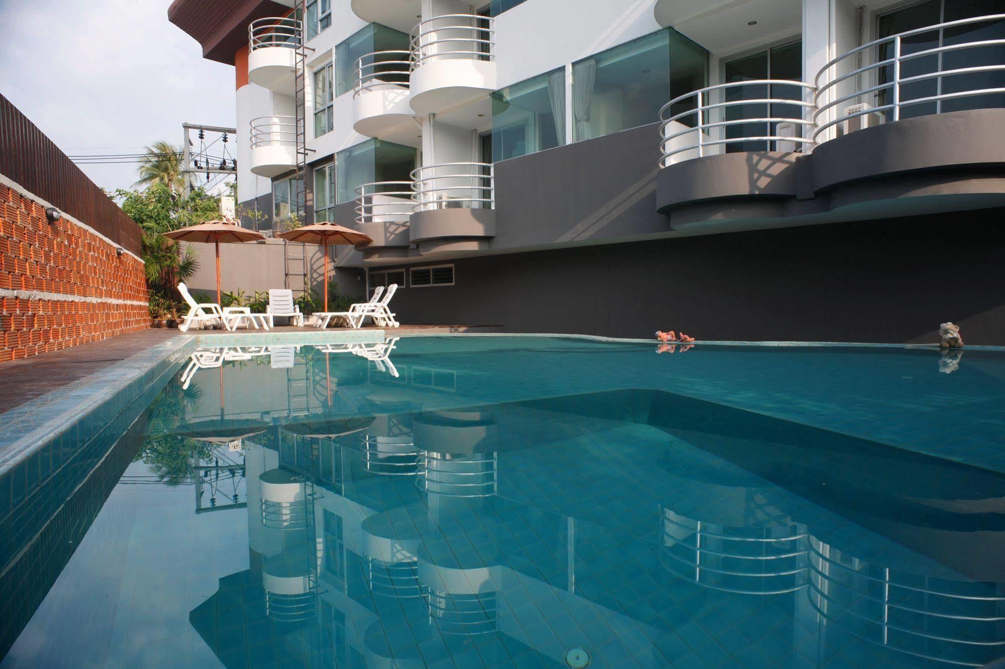 Go Samui Hotel Pantai Chaweng Luaran gambar